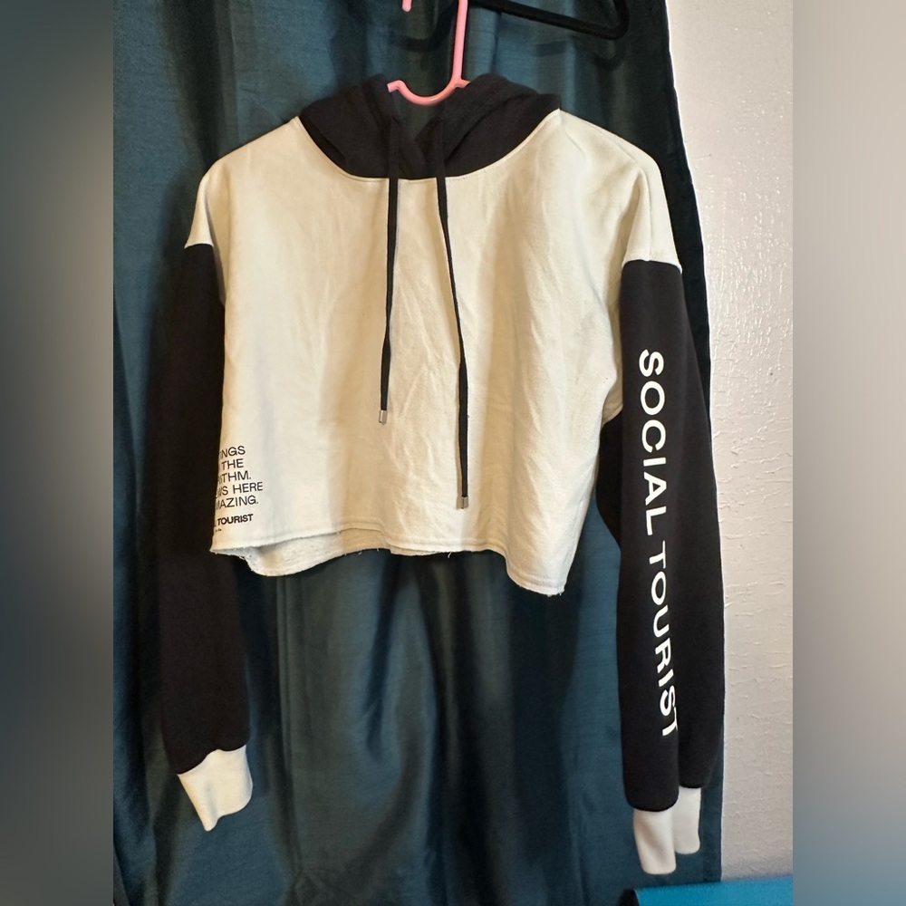 Social Tourist Black and White Cropped Hoodie